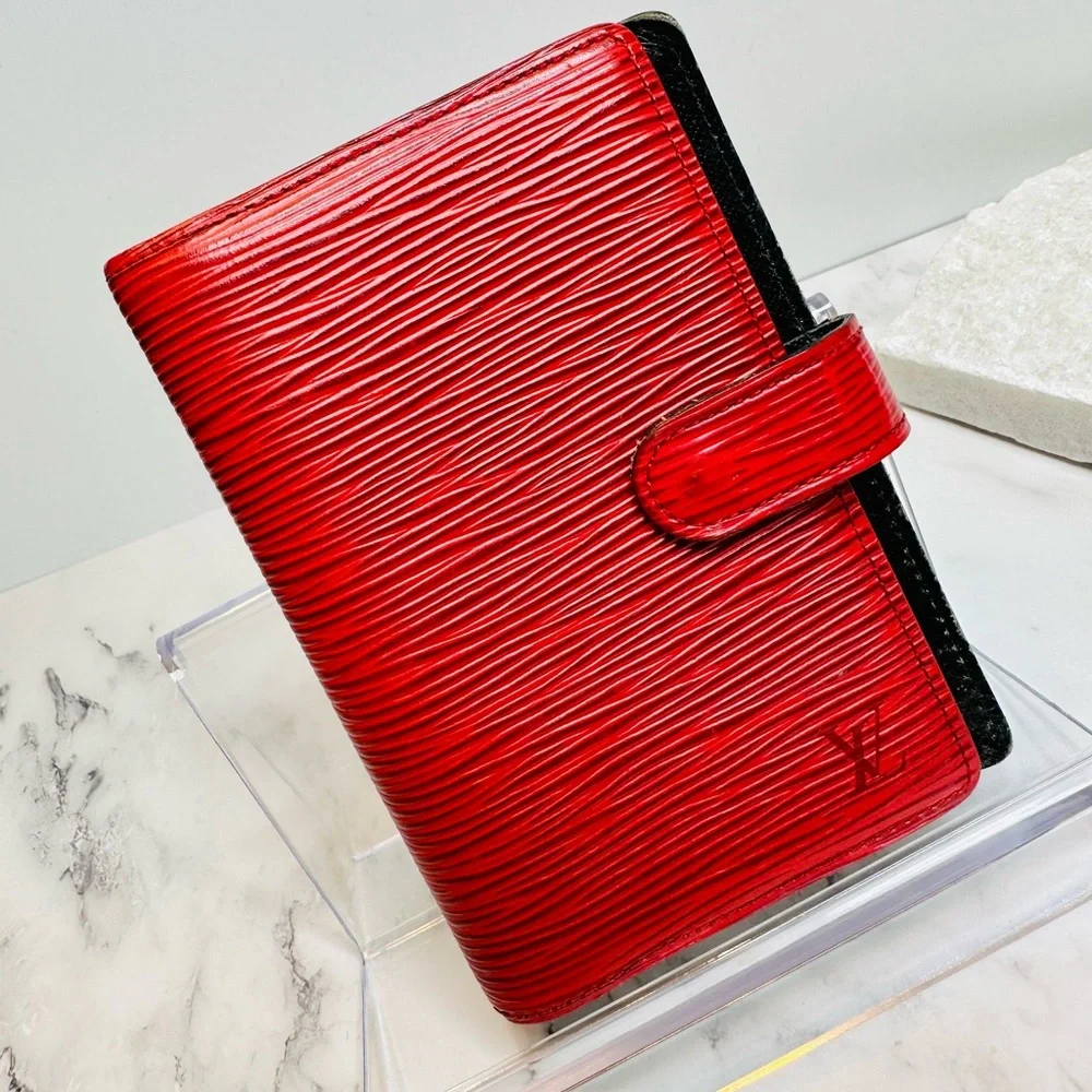 EUC Vintage Louis Vuitton Red Epi Leather Small Ring Agenda Cover